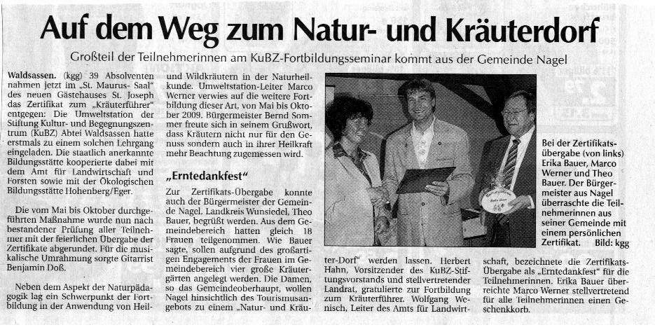 Übergabe Zertifikat an Kräuterführer